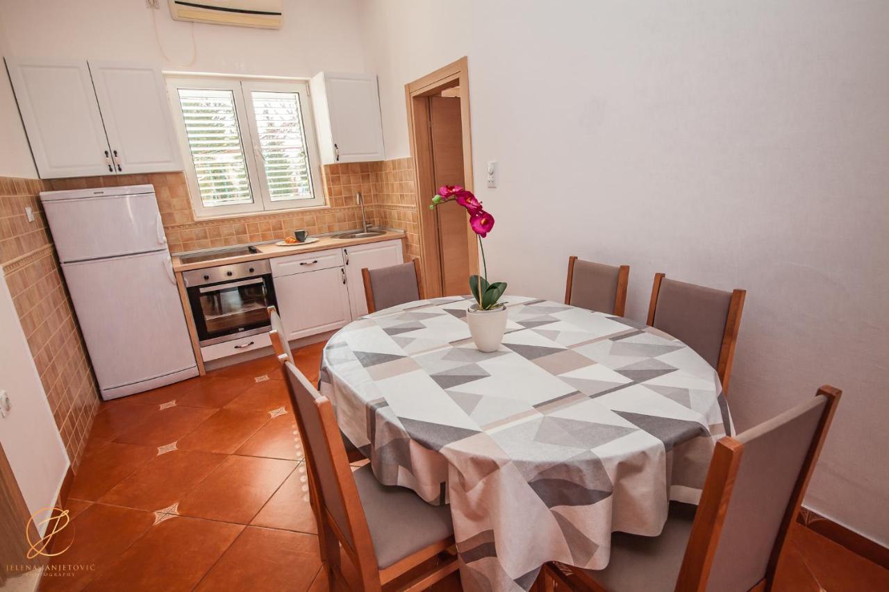 Apartments Batricevic Herceg Novi Kültér fotó