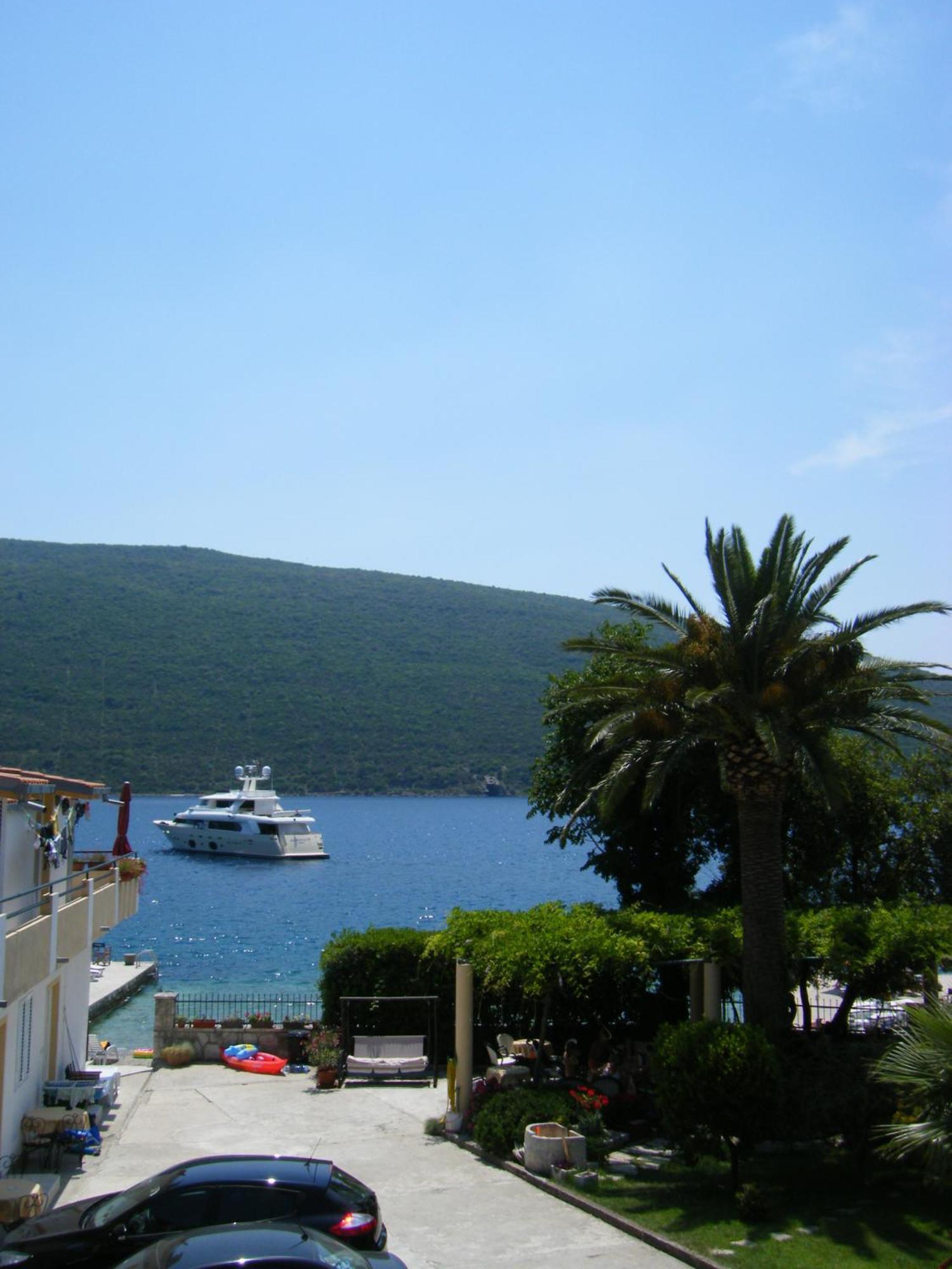 Apartments Batricevic Herceg Novi Kültér fotó