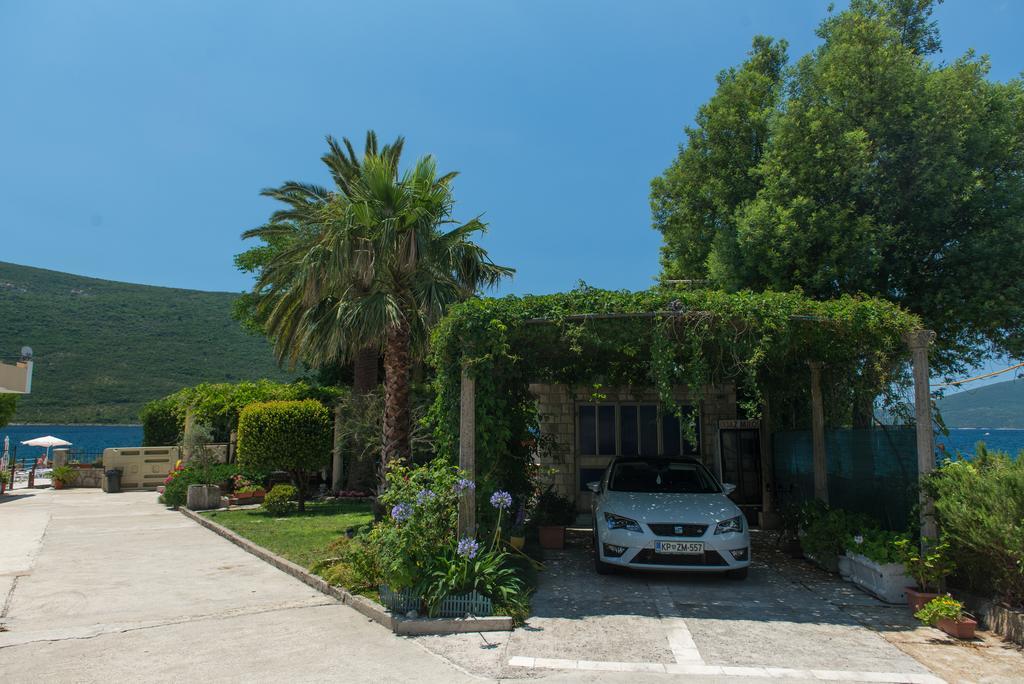 Apartments Batricevic Herceg Novi Kültér fotó